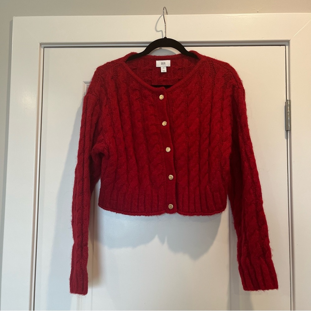 Red Cable-Knit Cropped Cardigan - GAP - Picture 3 of 9